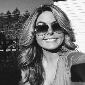 Meet your Posher, Courtney